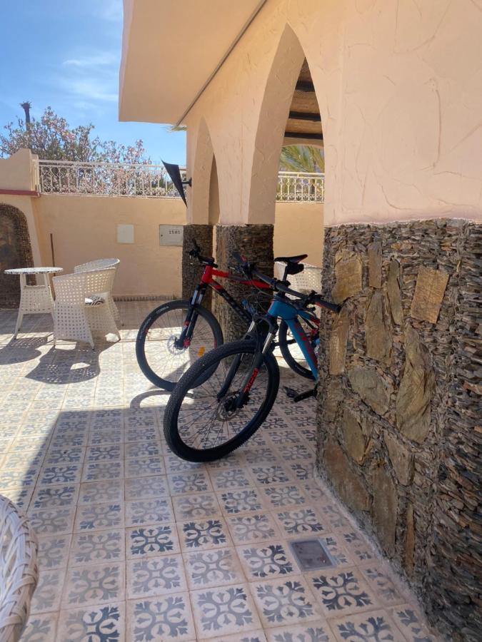 Dar Izem Hotell Tafraout Exteriör bild